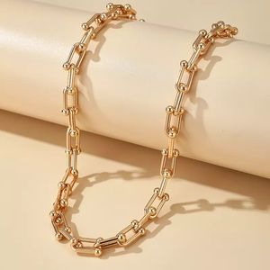 New!! Gold U Link Chain Fashion Necklace!